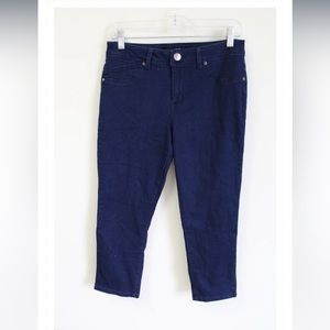 1822 dark wash capri jean